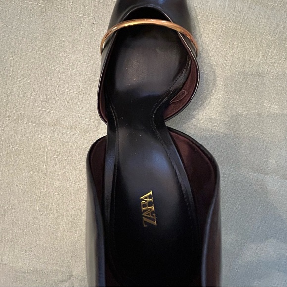 Zara Black Pointed Toe Heels - Picture 10 of 16